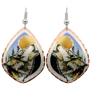 Extraordinarily elegant wolf art earrings offering elegance for every moment. Masterful design is key when looking for tips for choosing the perfect wolf jewelry for your girlfriend. Exquisitely stylish and eye-catching, these handmade colorful wolf art earrings perfectly illustrate our top tips for choosing the perfect wolf jewelry for your girlfriend.