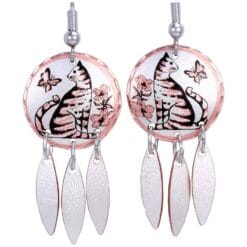 You will fall in love with these pretty handmade cat earrings with dangles