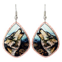 Splendid art jewelry designed by Lynn Bean. Elegant symbol of your love and affection for wildlife