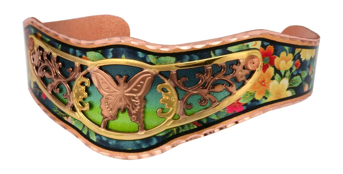 Buy this unique cut out butterfly bracelet that will make you feeling attractive Buy this unique cut out butterfly bracelet that will make you feeling attractive