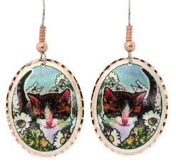 Wear these cat in daisies earrings will make you smile