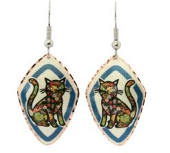 Elegant cat earrings for women who love jewelry that make a statement