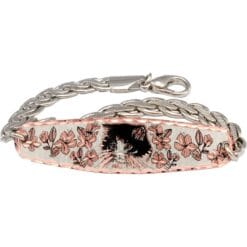 Wear black and white kitten chain bracelet that will take everyone's breath away