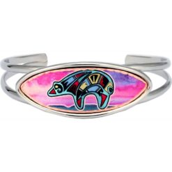 Adjustable and stylish wire bracelets doctorate with Native American bear